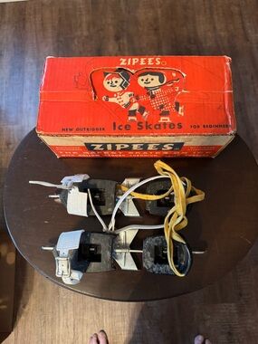 Kids Adjustable Ice Skates in Red and Silver